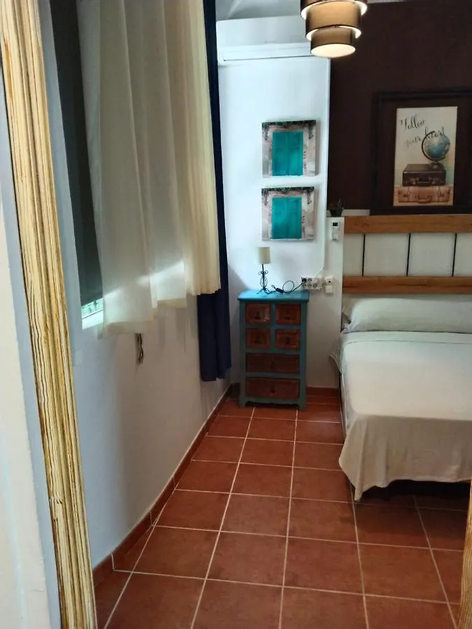 Joy Beach B&B 토레몰리노스 스페인