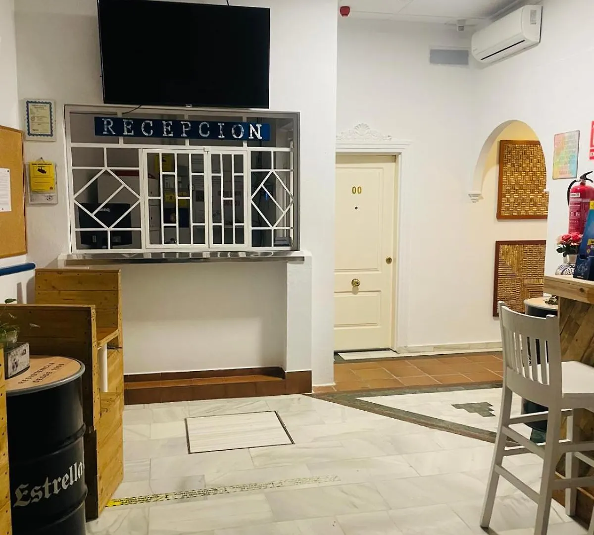 Hostel Joy Beach B&B Torremolinos